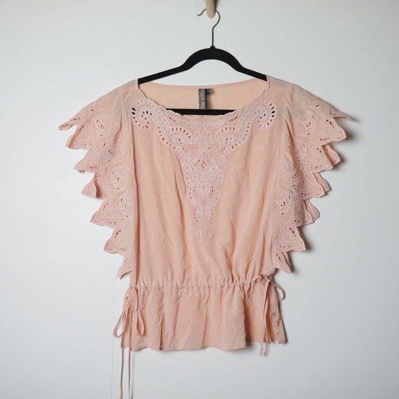 Anthropologie Tops - Anthropologie Yoana Baraschi Light Blush Rose Pink Scallop Eyelet Trim Blouse